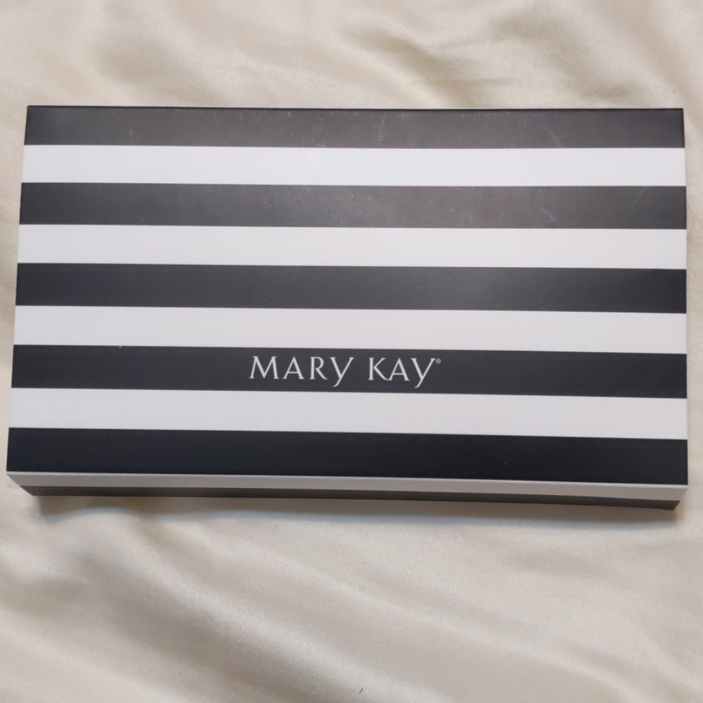Mary Kay Name Plates and Markers